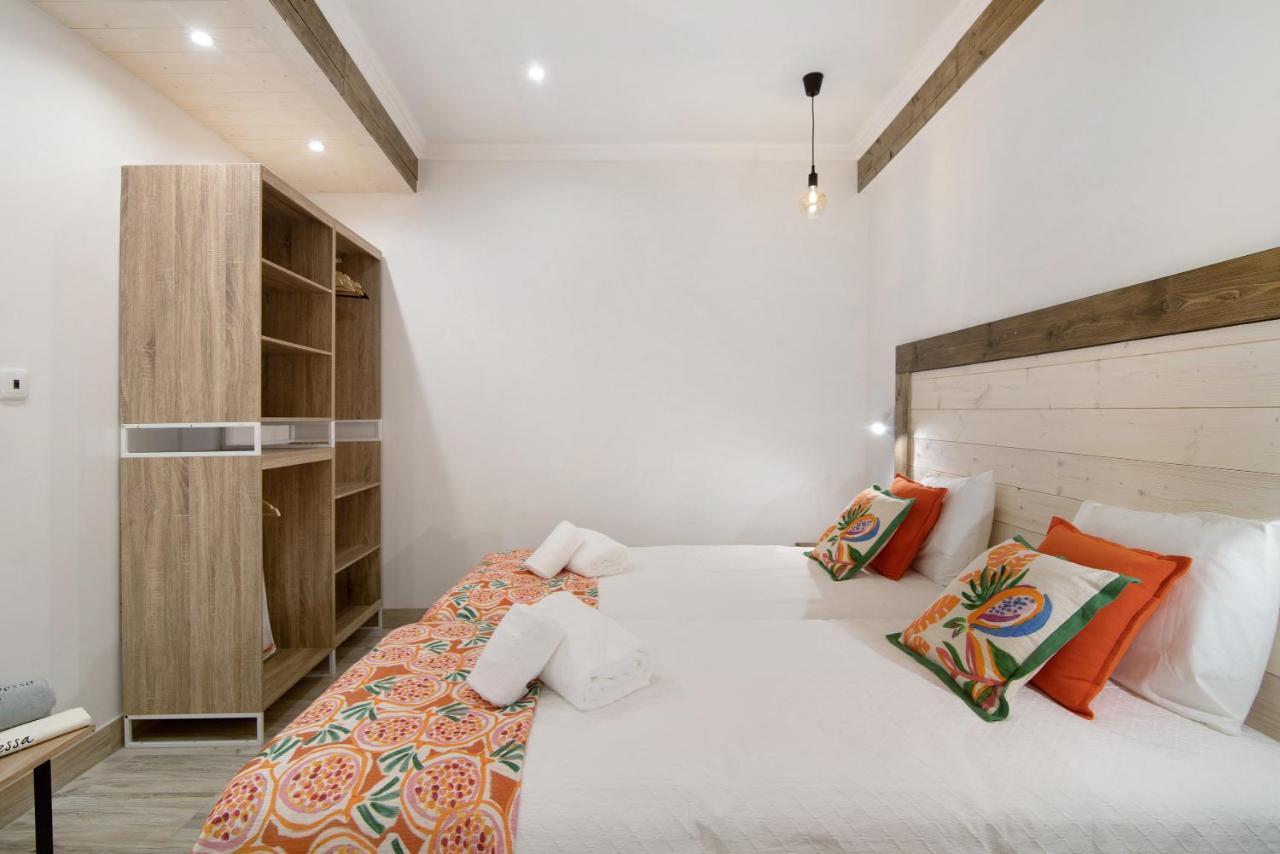 Casa Na Travessa 2 Apartman FAO Kültér fotó